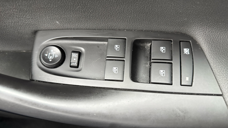 Vauxhall Astra 1.4T 16V 150 Griffin 5dr Auto [Start Stop] Petrol Hatchback